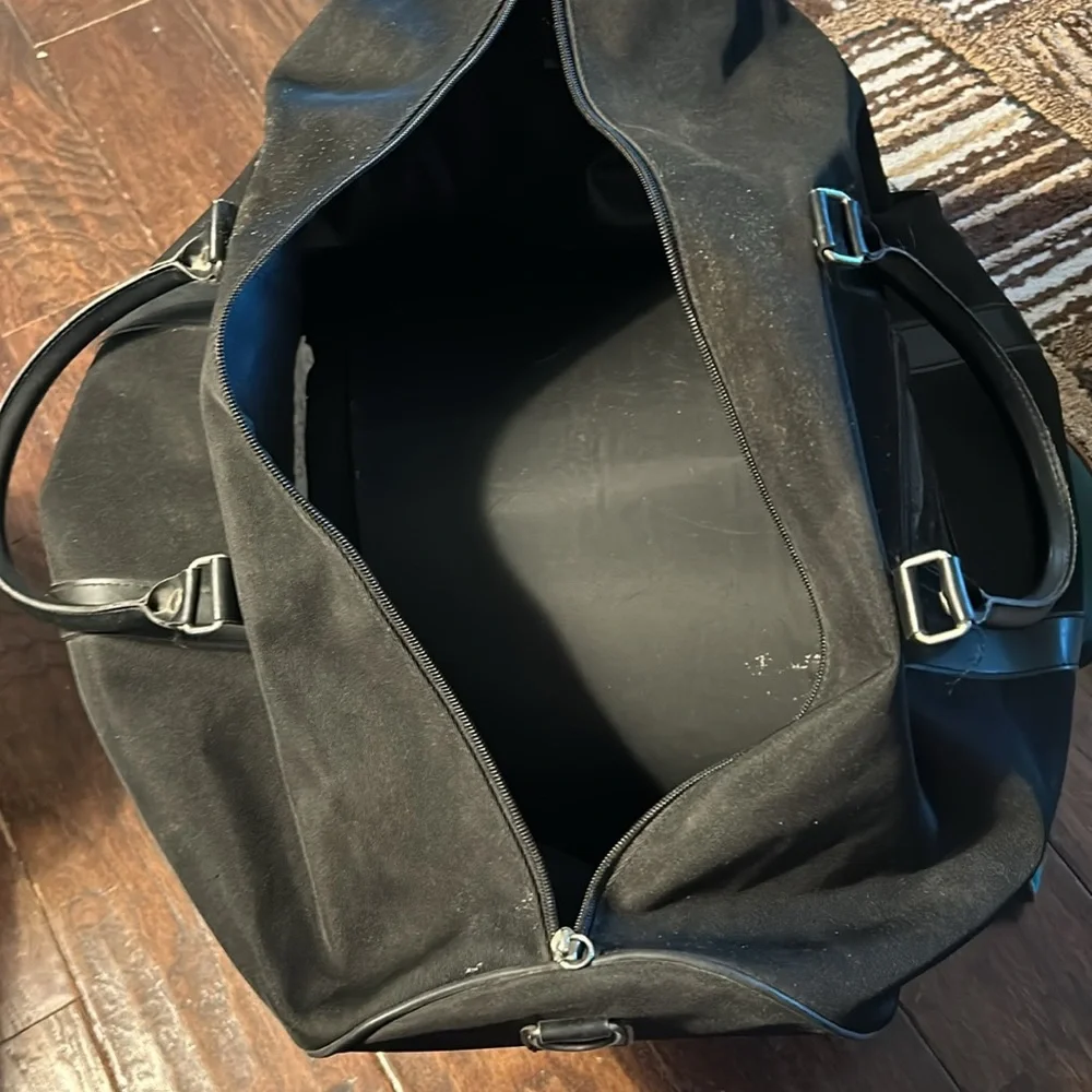 Vintage Calvin Klein duffel bag, great condition!